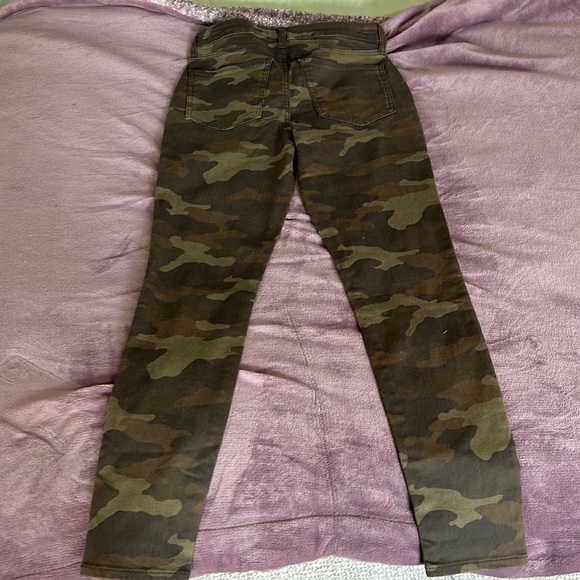 camouflage jeans, only worn twice(great condition) no holes rips or discolored. - Picture 2 of 2